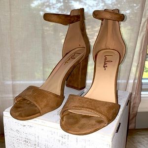 Nude Lulu Heels. Suede. Size 8. Worn once. 3.75 inch heel.